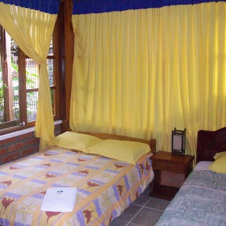 Hostal Las Palmas Puyo Zewnętrze zdjęcie