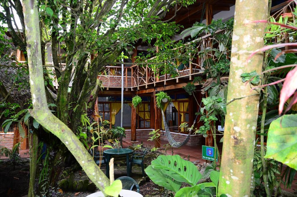Hostal Las Palmas Puyo Zewnętrze zdjęcie